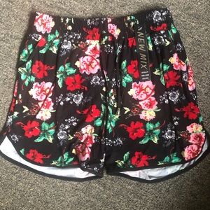 NWT Black and red floral dolphin shorts
